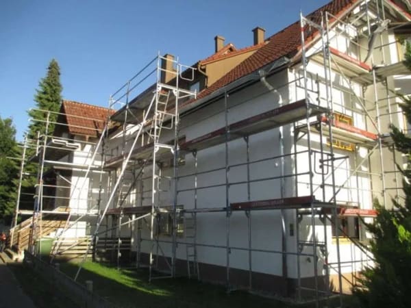Immobilie in Wangen im Allgäu - Solide kleine Wohnung mit Garage in ruhiger Lage aus der Versteigerung ! - Bild 2