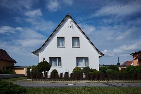 Immobilie in Lauchhammer - Einfamilienhaus mit großem Grundstück - Bild 0