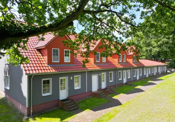 Immobilie in Gustow - Wohnen in grüner Idylle // Rügen // Garten, Parkplatz & Nähe zum Wasser // Ideal für Familien - Bild 4
