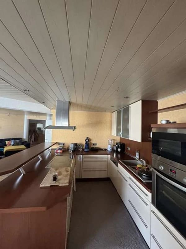 Immobilie in Rastatt - ***Schöne Vierzimmerwohnung / Gewerbeeinheit in Rastatt -Zentral gelegen- mit zwei TG-Stellplätzen** - Bild 3