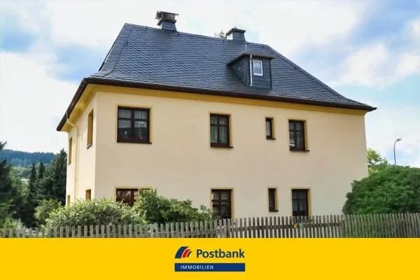 Immobilie in Schwarzenberg/Erzgebirge - Solides 2-Familienhaus mit historischem Flair und großem Potenzial - Bild 0