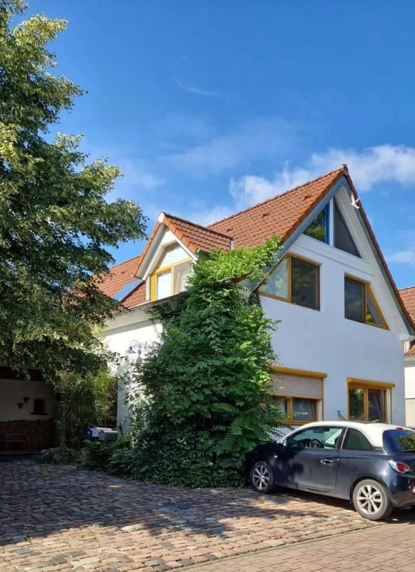 Immobilie in Einhausen - Wohnen & Vermieten: Großzügiges Haus mit viel Charme ! - Bild 0