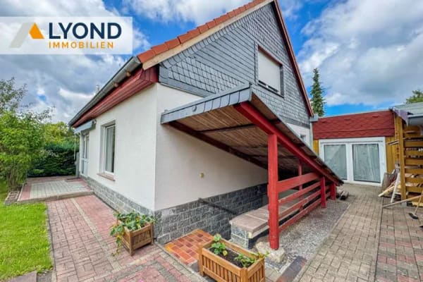 Immobilie in Thale - Friedrichsbrunn, gepflegtes Wohnhaus mit Garten, Garage und moderner Möblierung! - Bild 3