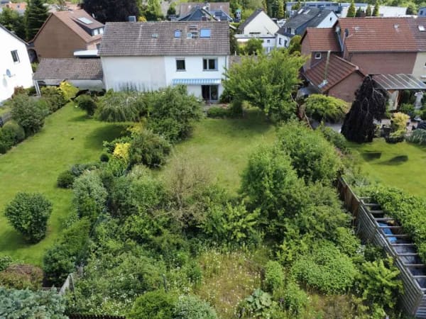 Immobilie in Braunschweig - BIETERVERFAHREN - Charmante Doppelhaushälfte mit großem Garten in Wenden - Bild 2