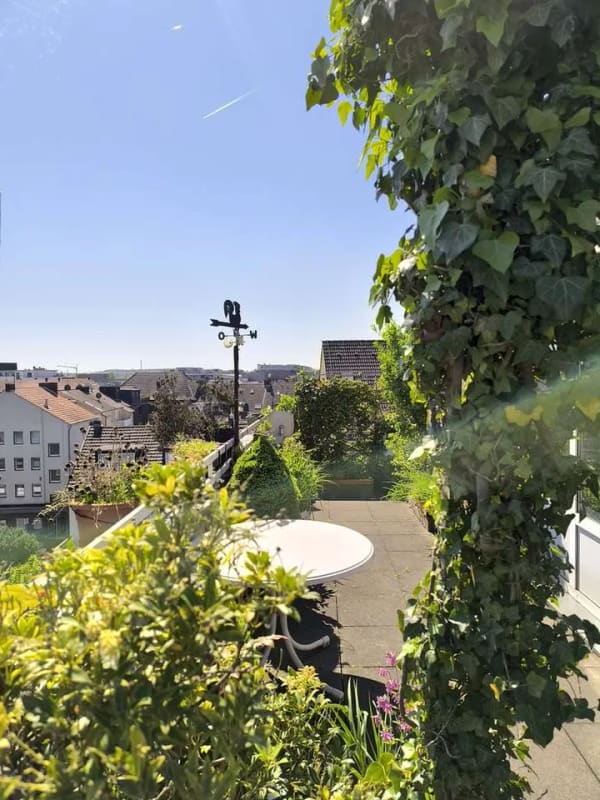Immobilie in Dinslaken - Große Eigentumswohnung mit großer Terrasse zu verkaufen - Bild 0