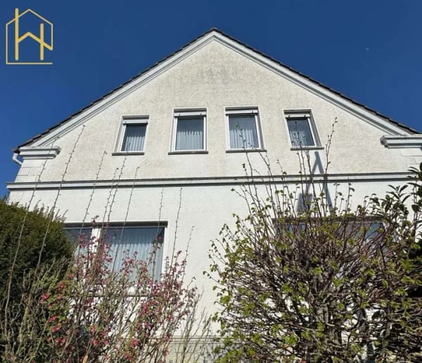 Immobilie in Bünde - Vielseitig nutzbares 1–2-Familienhaus mit separatem Nebengebäude - Bild 0