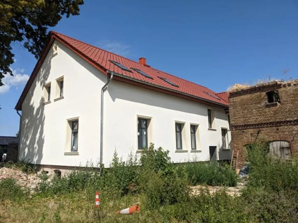 Immobilie in Kloster Lehnin - Stilvolle Altbau-Villa, großzügiges Herrenhaus für 1-2 Familien bzw. Mehrgenerationen, hochwertig ausgestattet, Altbau in modernem und veredeltem Sanierungszustand, großes Grundstück mit zusätzlichem Bebauungspotenzial für ein DH oder 3 RH - Bild 2