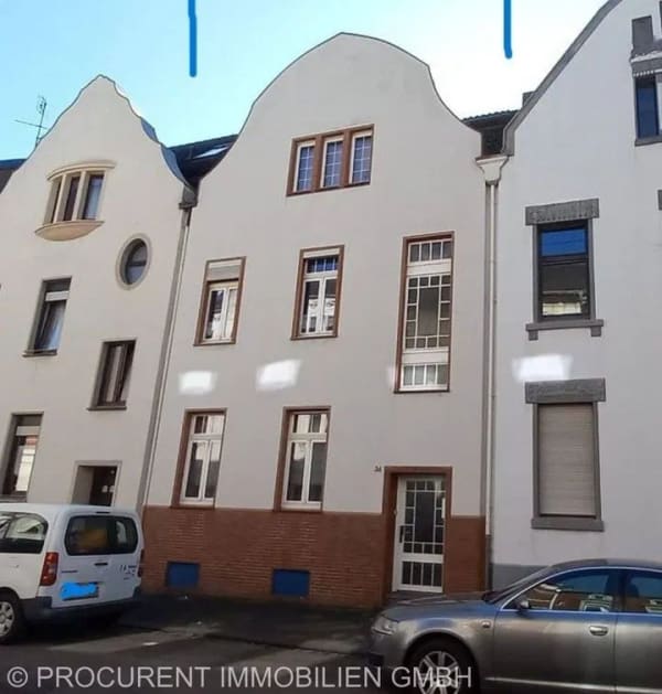 Immobilie in Viersen - Stadthaus in Viersen-Dülken mit großzügigem Platzangebot zu verkaufen - Bild 0