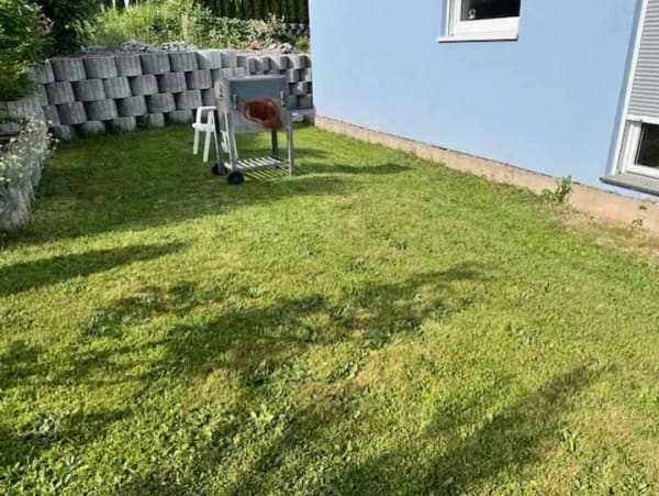 Immobilie in Görwihl - EFH neuw. 2 Garagen, Görwihl, Top Lage, Sackgasse, Areal 610m², Wärmepumpe - Bild 1