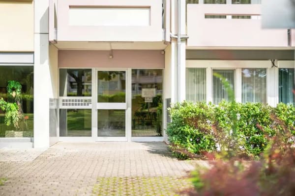 Immobilie in Endingen - Helle 3-Zimmer-Wohnung mit Balkon und Tiefgaragenstellplatz - Bild 1