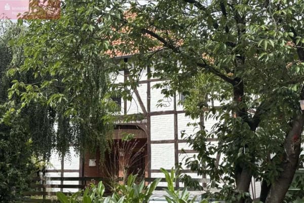 Immobilie in Uetze - Großzügiges Wohnen mit Mieteinnahmen - Bild 0