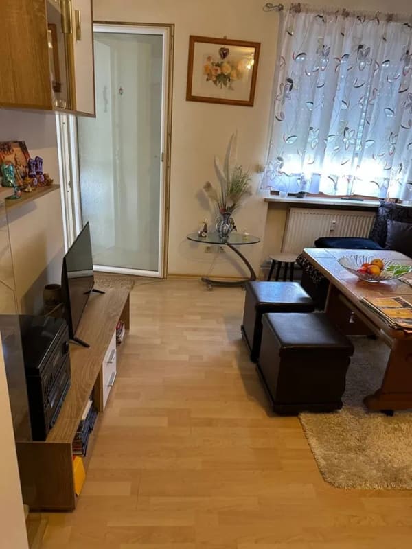 Immobilie in Passau - Günstige Kapitalanlage!  2-Zimmer-Wohnung in Passau-Grubweg mit Kochzeile, Tageslichtbad und Balkon - Bild 1