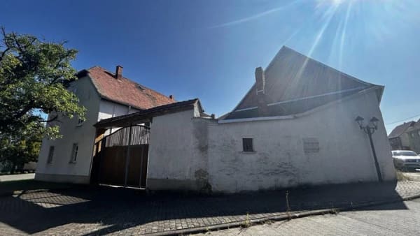 Immobilie in Buttstädt - Altes Bauernhaus - neues Zuhause, unbegrenzte Möglichkeiten! - Bild 0