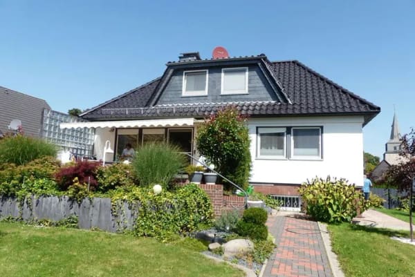 Immobilie in Algermissen - *Algermissen OT Lühnde* Modernisiertes Einfamilienhaus auf großem Grundstück - Bild 1