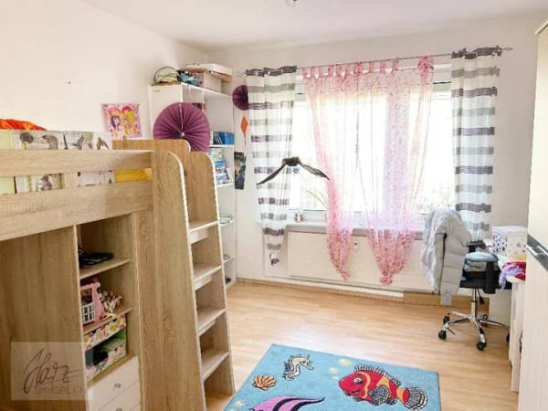 Immobilie in Zeithain - *** JETZT ZUGREIFEN - GEPFLEGTE 3-RAUM-WOHNUNG IN GRÜNER LAGE VON ZEITHAIN! *** - Bild 4