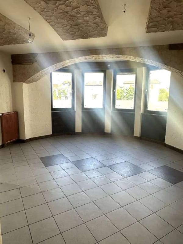 Immobilie in Griesheim - Wohn- u. Geschäftshaus mit 9 PKW-Stellplätze in Griesheim - Bild 3