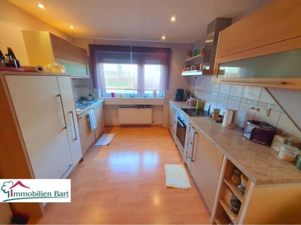Immobilie in Weiskirchen - 263 m² WOHNFLÄCHE! WOHNHAUS MIT GEWERBEEINHEIT IN WEISKIRCHEN - Bild 3