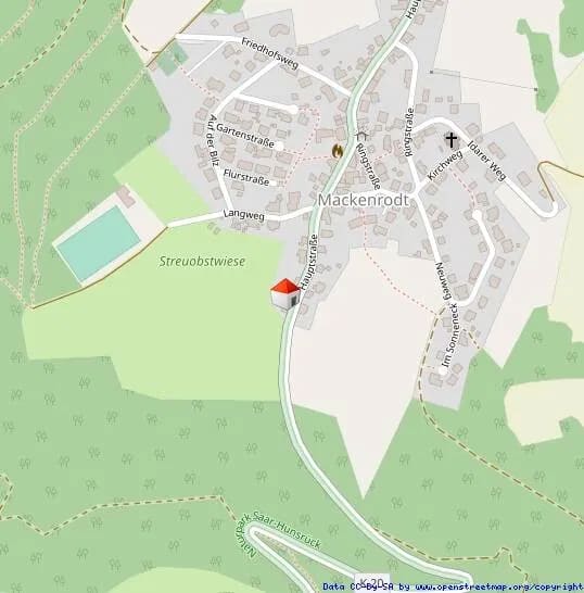 Immobilie in Mackenrodt - Ein Doppel·haus in Mackenrodt ist zu verkaufen. Das Haus hat 3 Garagen. - TEXT IN LEICHTER SPRACHE - Bild 1