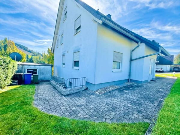 Immobilie in Olsberg - Moderne Souterrain Wohnung mit eigener Terrasse nahe Winterberg! - Bild 4