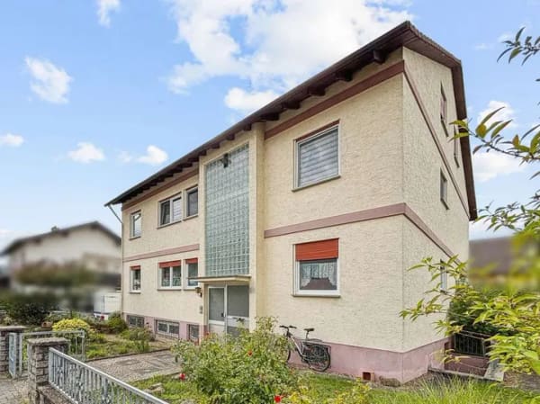 Immobilie in Großheubach - Seltene Gelegenheit: Voll vermietetes Vierfamilienhaus in Großheubach - Bild 0