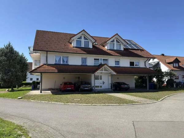 Immobilie in Villingendorf - Helle 3,5-Zimmer-Wohnung mit Balkon und Carport in bevorzugter Lage in Villingendorf - Bild 0