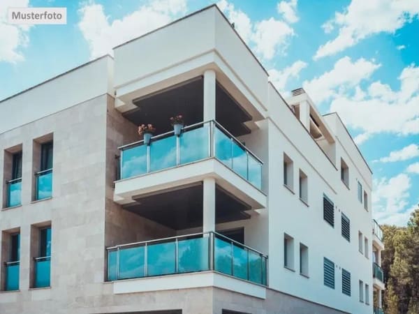 Immobilie in Weyhe - 2 Zimmer - Wohnung mit Stellplatz Ohne Provi - Top Möglichkeit! - Bild 0