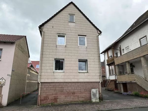 Immobilie in Höpfingen - Einfamilienhaus in zentraler Lage von Höpfingen - Bild 1