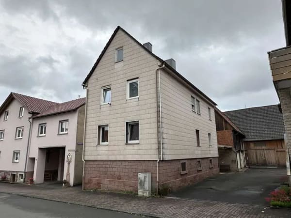 Immobilie in Höpfingen - Einfamilienhaus in zentraler Lage von Höpfingen - Bild 2