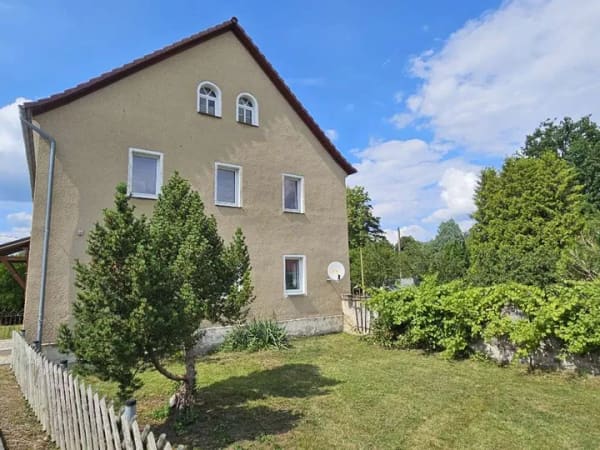 Immobilie in Vierkirchen - Großzügiges Wohnhaus mit Idyllischem Garten in Hilbersdorf - Bild 2