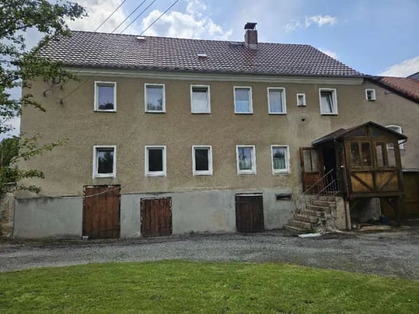 Immobilie in Vierkirchen - Großzügiges Wohnhaus mit Idyllischem Garten in Hilbersdorf - Bild 3