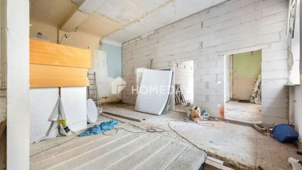 Immobilie in Pegau - Stadtvilla mit großzügigem Raumangebot und Entwicklungschance für Investoren oder Eigennutzer - Bild 3