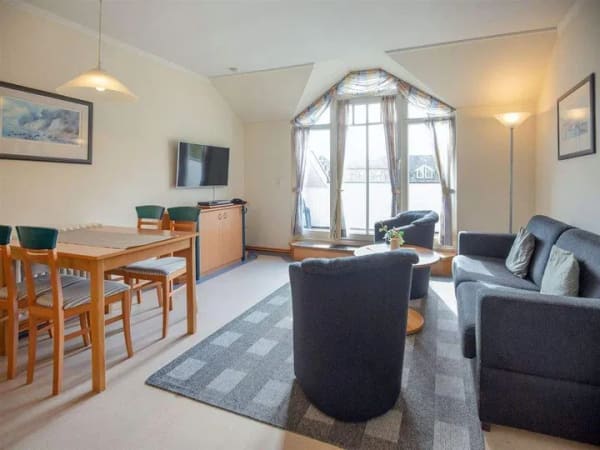 Immobilie in Binz - sehr gut geschnittenes Komfort Appartement mit Süd-West Balkon in Top Lage zum Strand - Bild 1