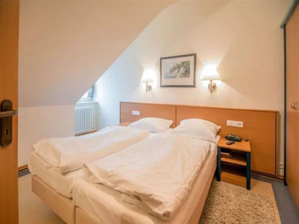 Immobilie in Binz - sehr gut geschnittenes Komfort Appartement mit Süd-West Balkon in Top Lage zum Strand - Bild 3