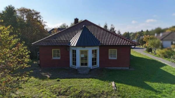 Immobilie in Frankenau - Ehemalige Kellerwald-Uhr - Ihr neues Ferienhaus im Herzen der Natur am Rande des Nationalparks Kellerwald - Bild 2
