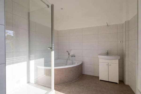 Immobilie in Bechhofen - Großzügiges Wohnhaus mit vielfältigen Nutzungsmöglichkeiten - Bild 4