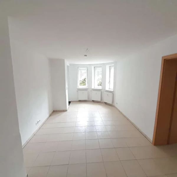 Immobilie in Naumburg (Saale) - Hochwertig sanierte und vermietete Eigentumswohnung in Naumburg - Bild 1