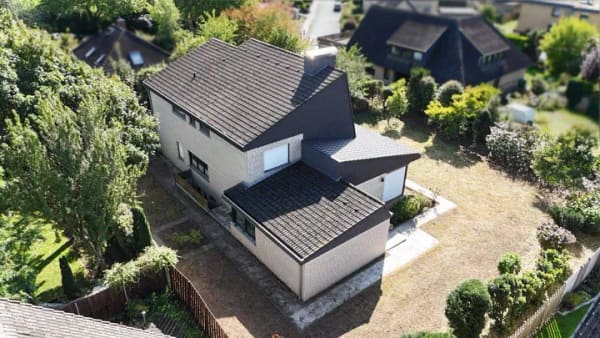 Immobilie in Wildeshausen - Einfamilienhaus auf ca. 206 m² Wohnfläche, zzgl. ausgeb. DB u. Garage - Bild 3