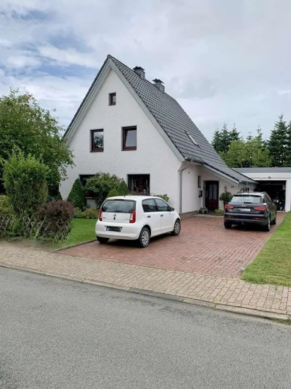 Immobilie in Elsfleth - Einziehen & Genießen – gepflegtes Einfamilienhaus mit vielen Extras! - Bild 0