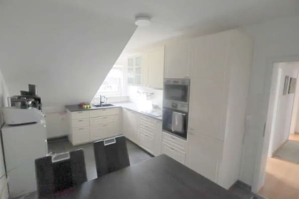 Immobilie in Dreieich - Herrliche 3-Zimmer DG-Wohnung zum Soforteinzug !  - Bild 1