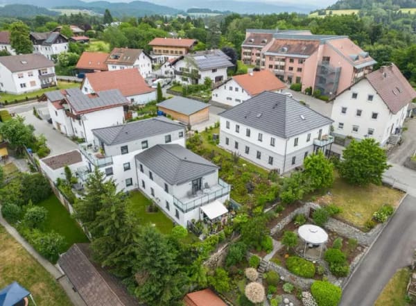 Immobilie in Mitterfels - Modernes Mehrfamilienhaus mit 4 Wohneinheiten im Luftkurort Mitterfels ! - Bild 4