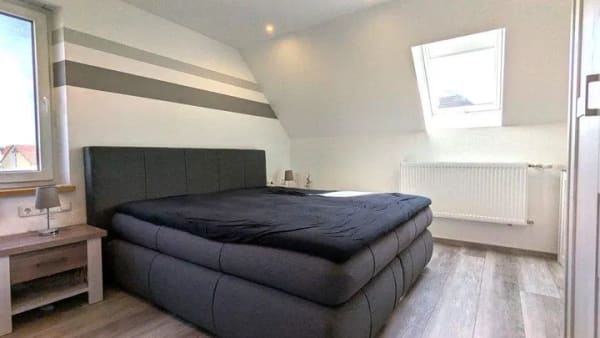 Immobilie in Arberg - Lichtdurchflutete Dachgeschosswohnung mit Ausbaupotenzial - Bild 4