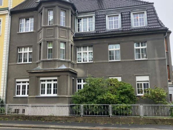 Immobilie in Bertsdorf-Hörnitz - saniertes 3-Familienhaus mit tollem Grundstück zu verkaufen - Bild 1