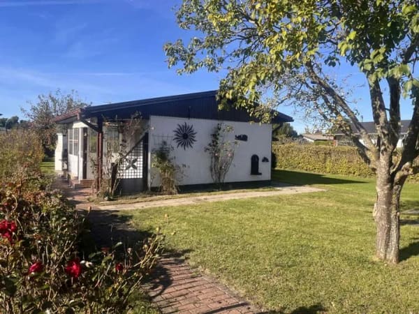 Immobilie in Glowe - Natur und Ruhe genießen! Gemütlicher Ferienbungalow am Jasmunder Bodden! - Bild 2