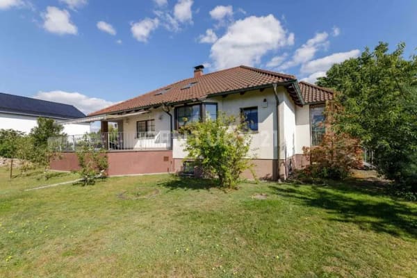 Immobilie in Löwenberger Land - Attraktives Einfamilienhaus mit viel Wohnraum sucht neue Eigentümer - Bild 2