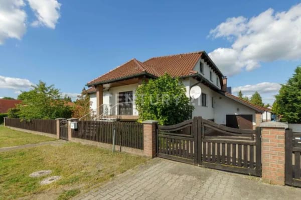 Immobilie in Löwenberger Land - Attraktives Einfamilienhaus mit viel Wohnraum sucht neue Eigentümer - Bild 3