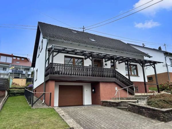 Immobilie in Wadern - Top gepflegtes Einfamilienhaus in Wadern - Steinberg - Bild 2