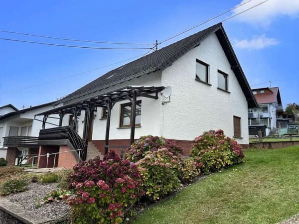 Immobilie in Wadern - Top gepflegtes Einfamilienhaus in Wadern - Steinberg - Bild 3