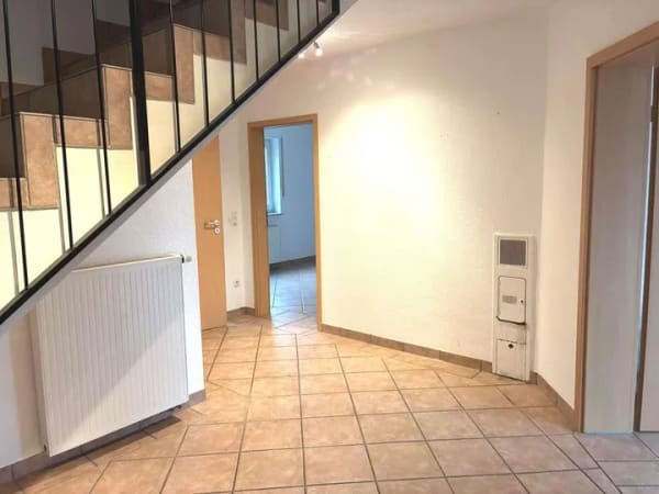 Immobilie in Daaden - Einziehen und Wohlfühlen - Einfamilienhaus mit tollem Weitblick  - Bild 2