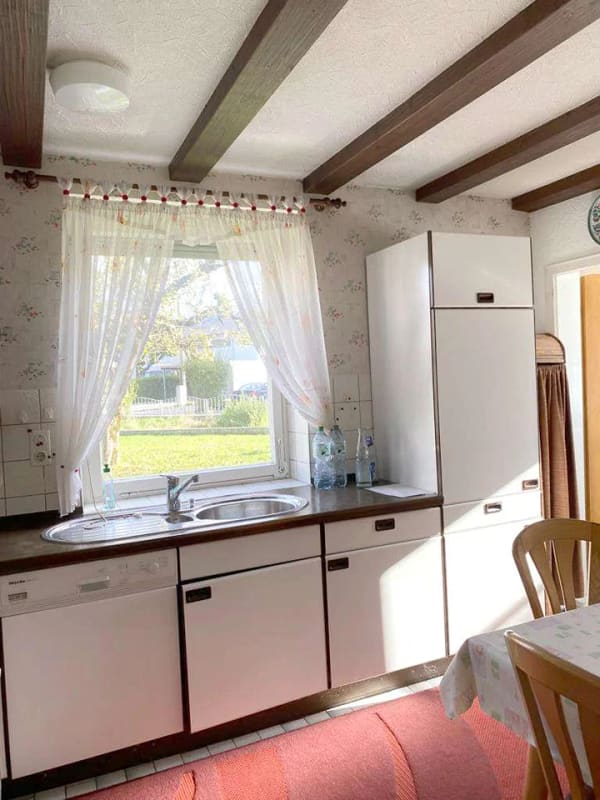 Immobilie in Schemmerhofen - schönes Einfamilienhaus mit Werkstatt - Bild 3