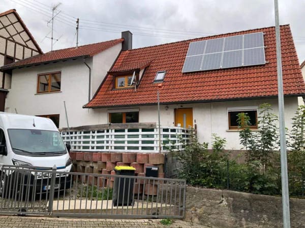 Immobilie in Burgpreppach - REDUZIERT! - Familienfreundliches Einfamilienhaus mit Scheune in ruhiger Lage von Burgpreppach - Bild 0